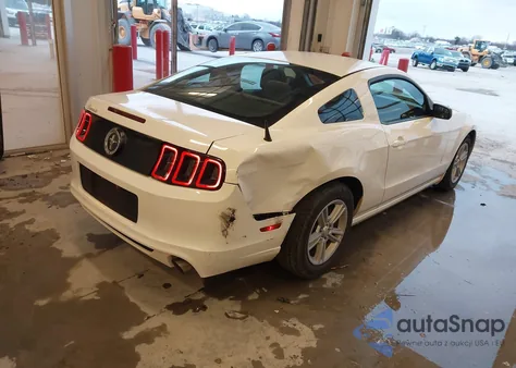 2013 Ford Mustang V6 from USA, damaged, VIN 1ZVBP8AM8D5255120